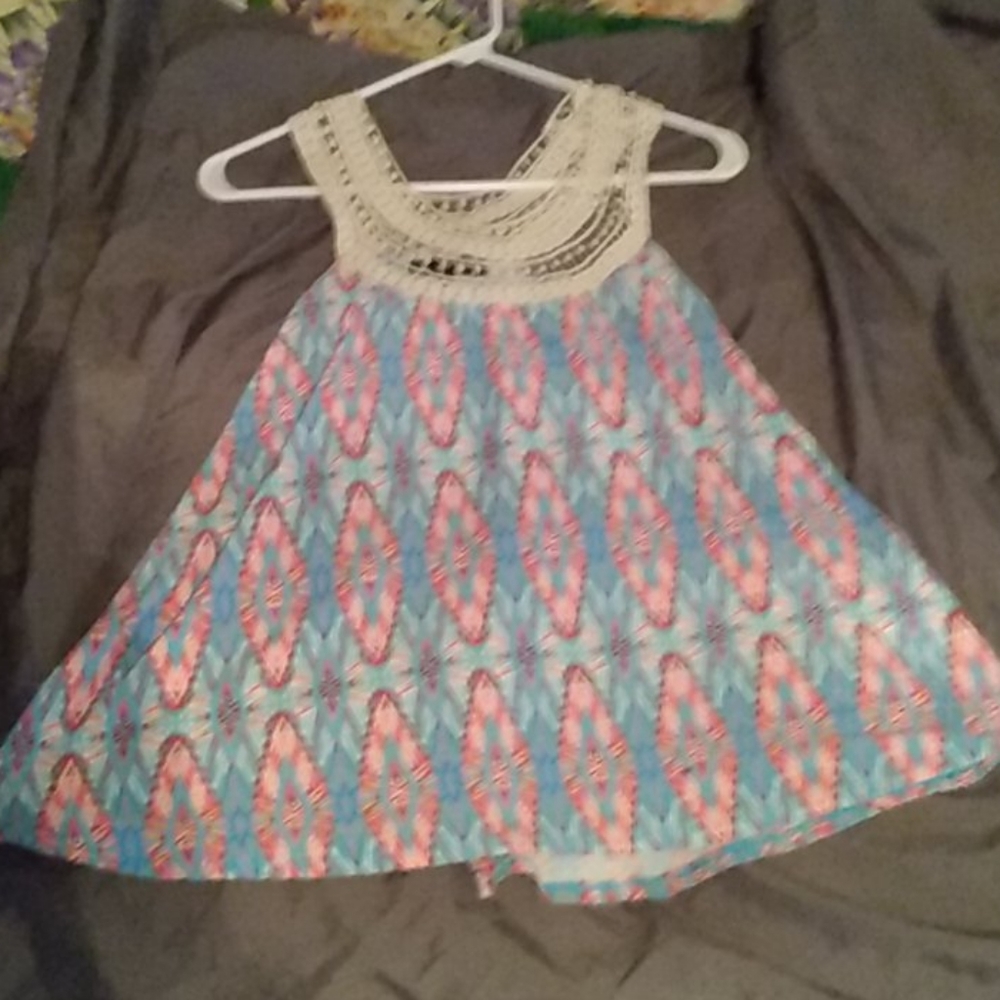 Derek heart top very cute